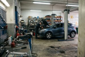 Quel kilométrage changer courroie distribution Clio 4 diesel